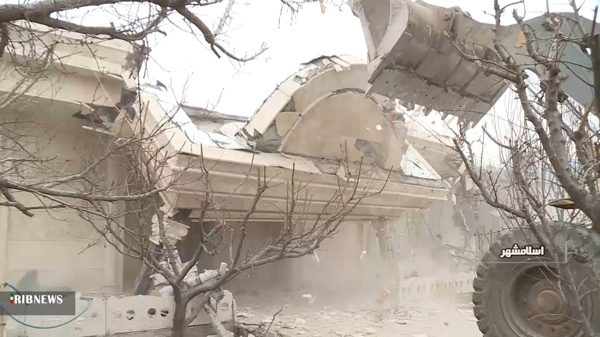 تخریب ۱۲ بنای غیر مجاز در اسلامشهر