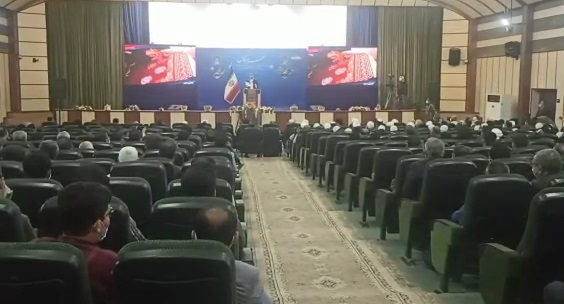 رئیسي: از نیروهای توانمند بومی هرمزگان استفاده شود/ ضرورت فعال شدن اقتصاد دریا