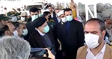 بازدید سرزده رئیس جمهور از جزیره هرمز