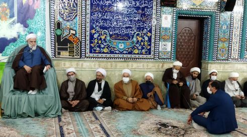 گرامیداشت آیت الله مصباح یزدی در صومعه سرا