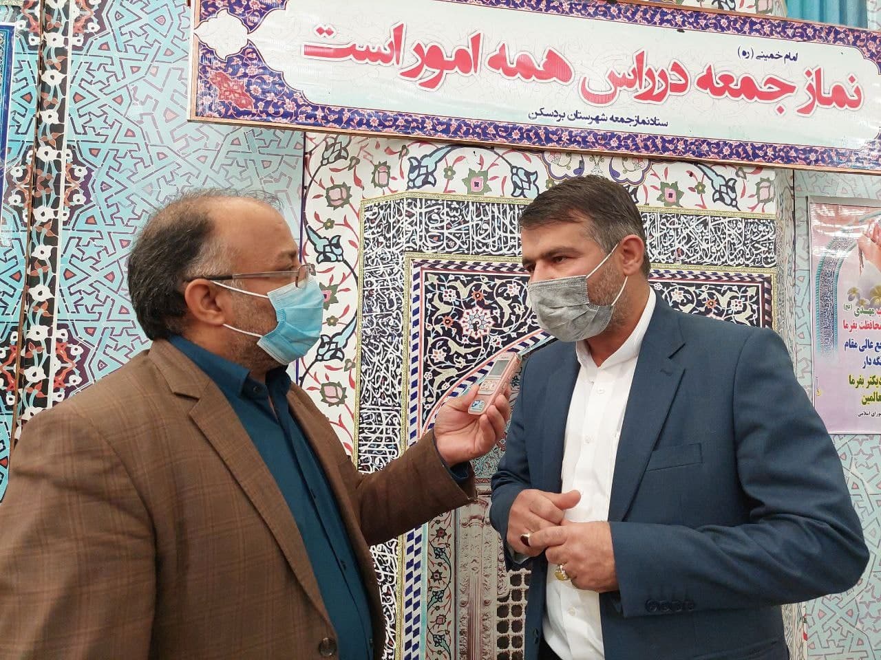 استفاده از نظرات نخبگان علمی و سیاسی در تصمیمات مسئولان بردسکنی
