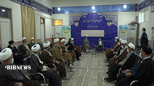 نشست روحانیون لرستان با معاون سیاسی امنیتی استاندار