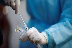 افزایش مراجعه‌کنندگان کرونایی به مراکز نمونه گیری اهواز
