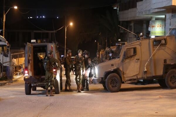 زخمی شدن دهها فلسطینی در درگیری با صهیونیستها در کرانه باختری