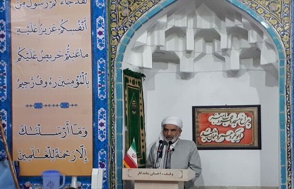مسئولان از ظرفیت و توانایی جوانان استفاده کنند