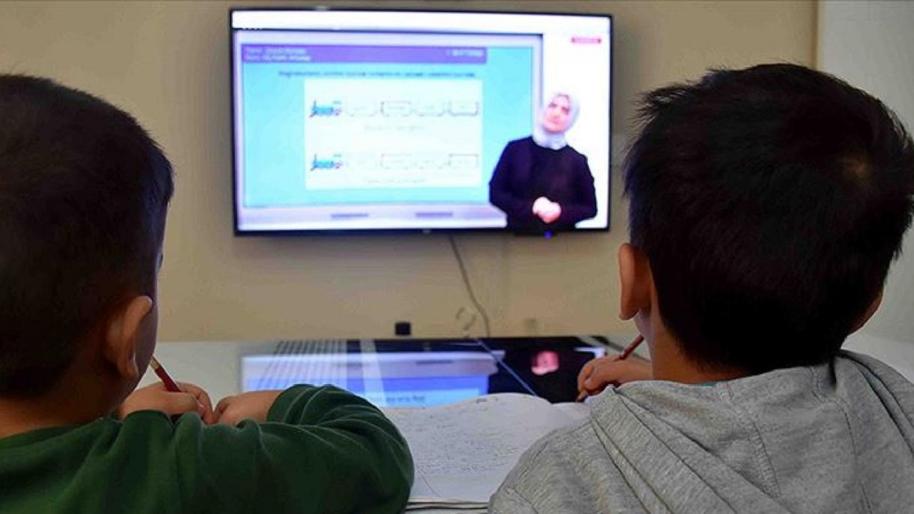 آموزش غیر حضوری برخی مقاطع تحصیلی در خوسف