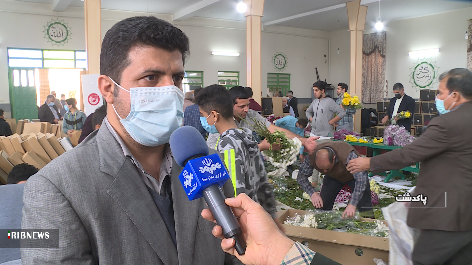 اهدای ۳۰۰ هزار شاخه‌گل برای گل‌آرایی حرم اهل بیت (ع)