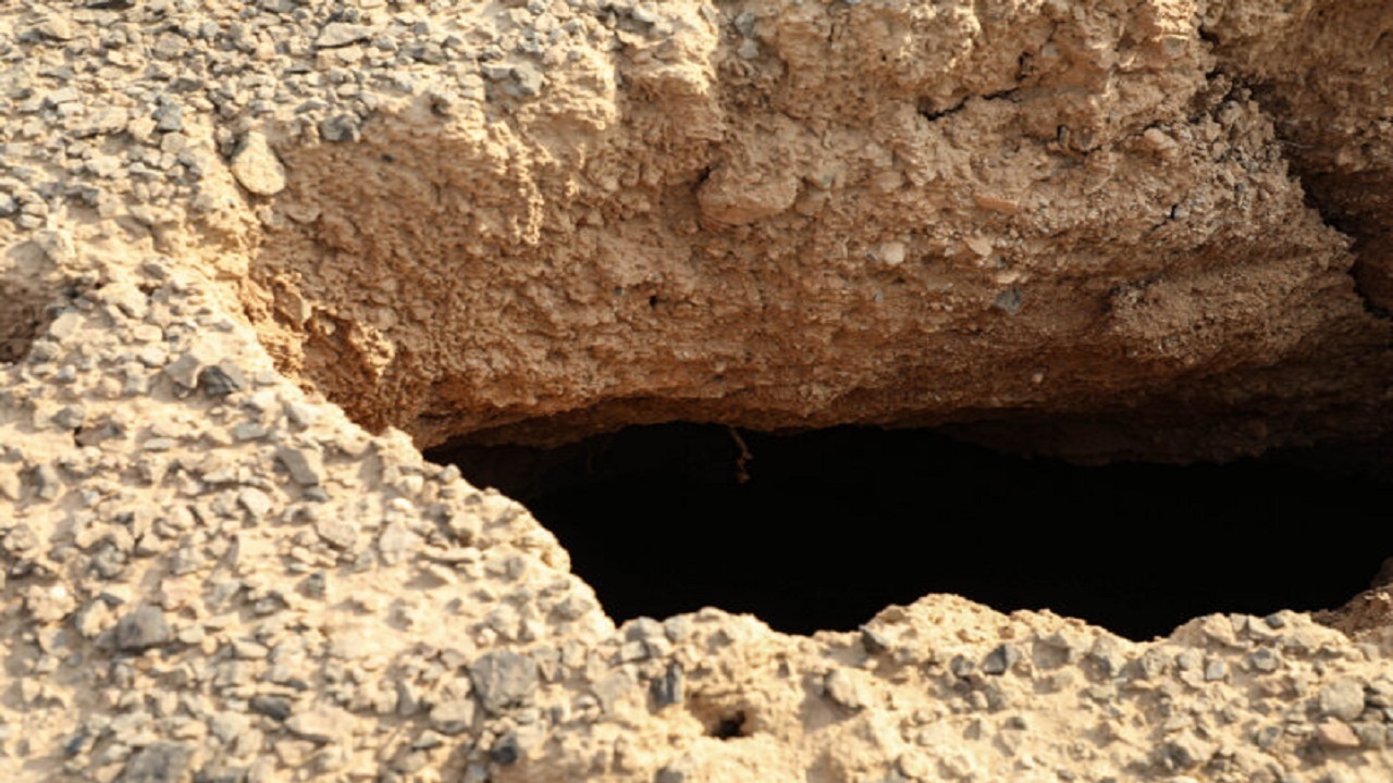 فرونشست مجدد زمین در روستای مرغملک