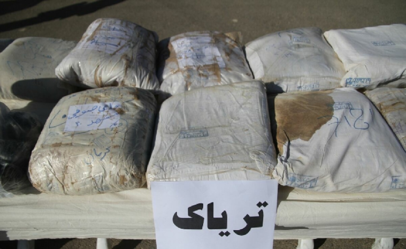 كشف ترياك در عمليات مشترك پليس بوشهر و فارس