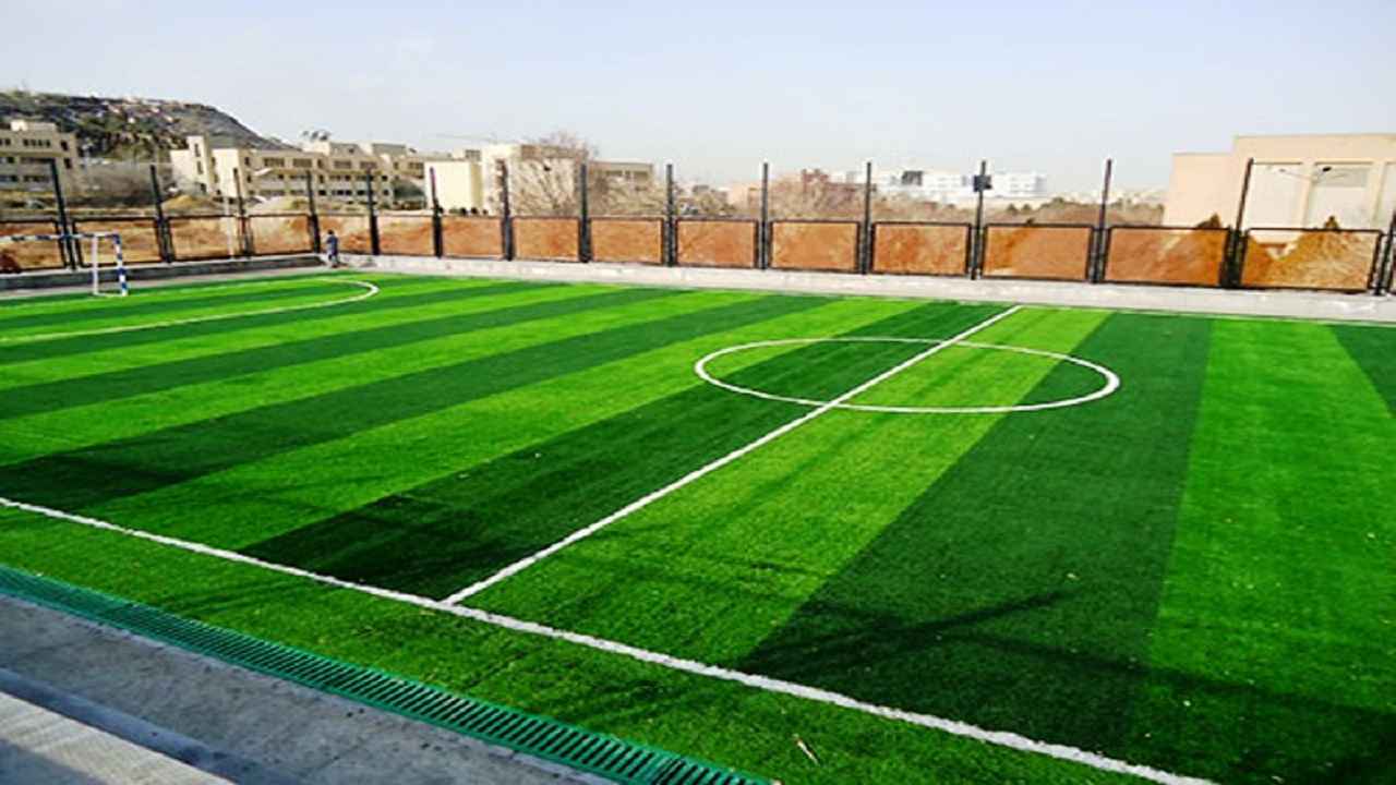 تکمیل زمین چمن در روستاهای بوزی و نهر رحمه