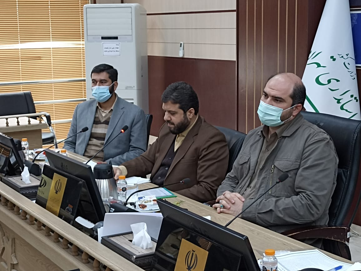 سالانه ۳۰۰ هزار نفر به جمعیت استان تهران اضافه میشود