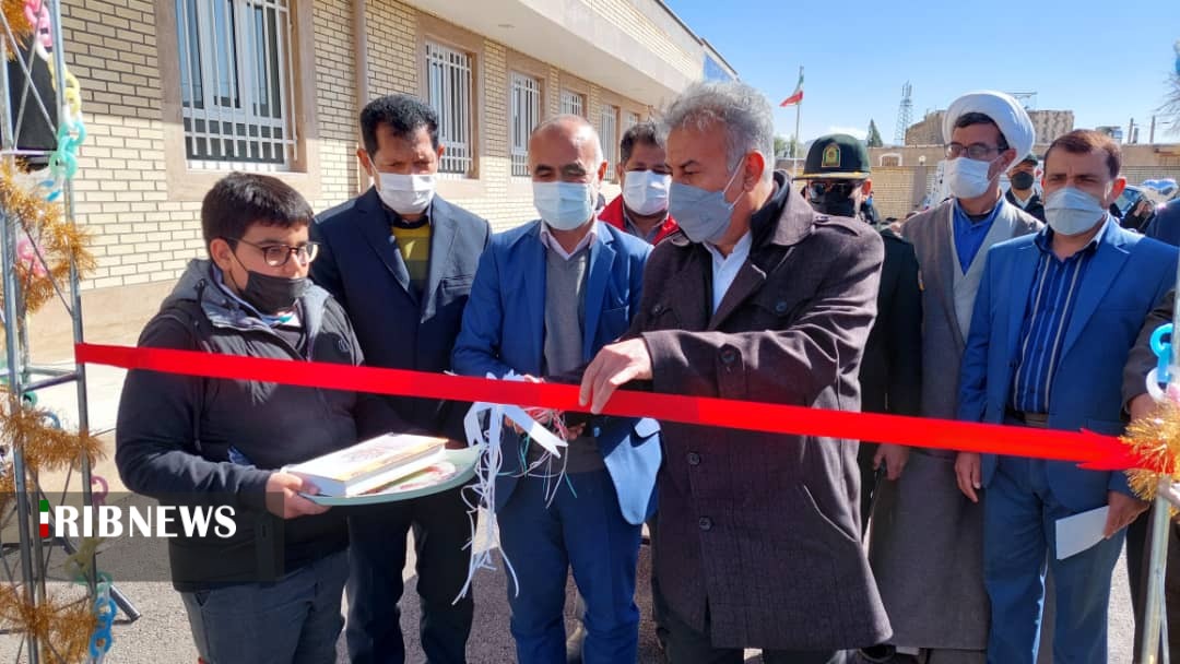 افتتاح زمین چمن مصنوعی مینی فوتبال در شهر نوبندگان