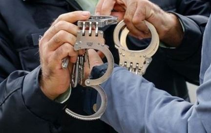 دستگیری یکی از مدیران ارشد گمرک گیلان