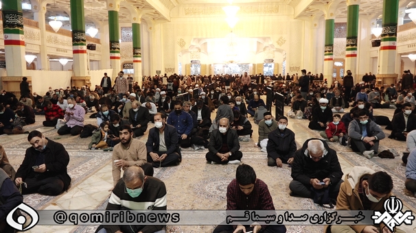 گرامیداشت ایام الله دهه فجر در حرم بانوی کرامت