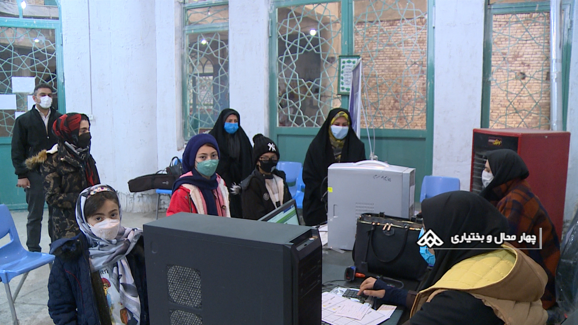 استقبال والدین چهارمحال و بختیاری از واکسیناسیون کودکان