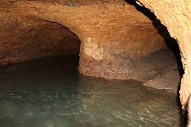 مرمت و بازسازی ۲۲ رشته قنات در تفتان سیستان و بلوچستان