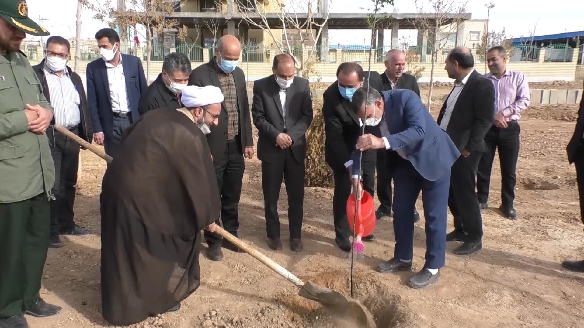 کاشت نهال و آغاز ساخت بوستان سوم خرداد در شهر سین