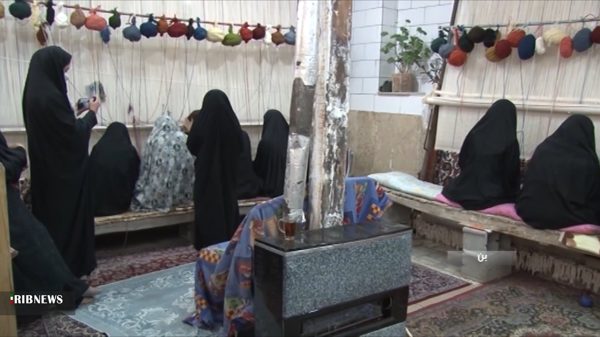 راه اندازی ۱۰ کارگاه قالی بافی در شهرستان بن فیلم