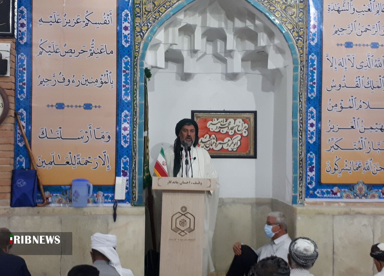 اشتغالزایی و ازدواج جوانان محور کارها باشد