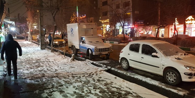 چهارشنبه سوری در اردبیل برفی بود