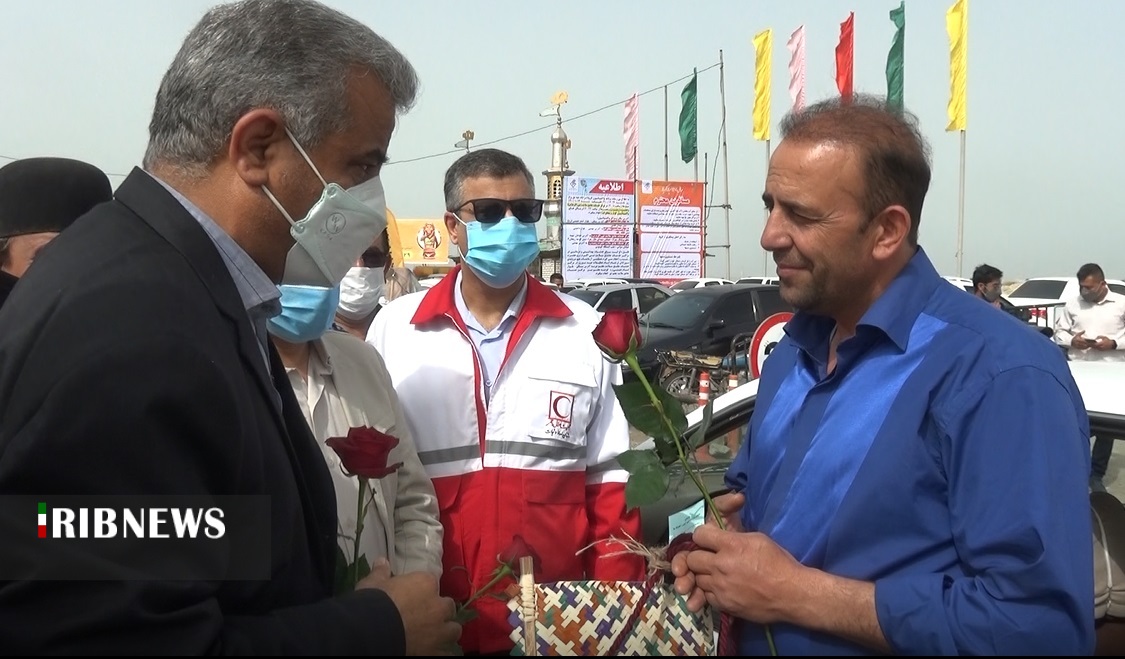 استقبال از مسافران نوروزی در نخستین روز بهار
