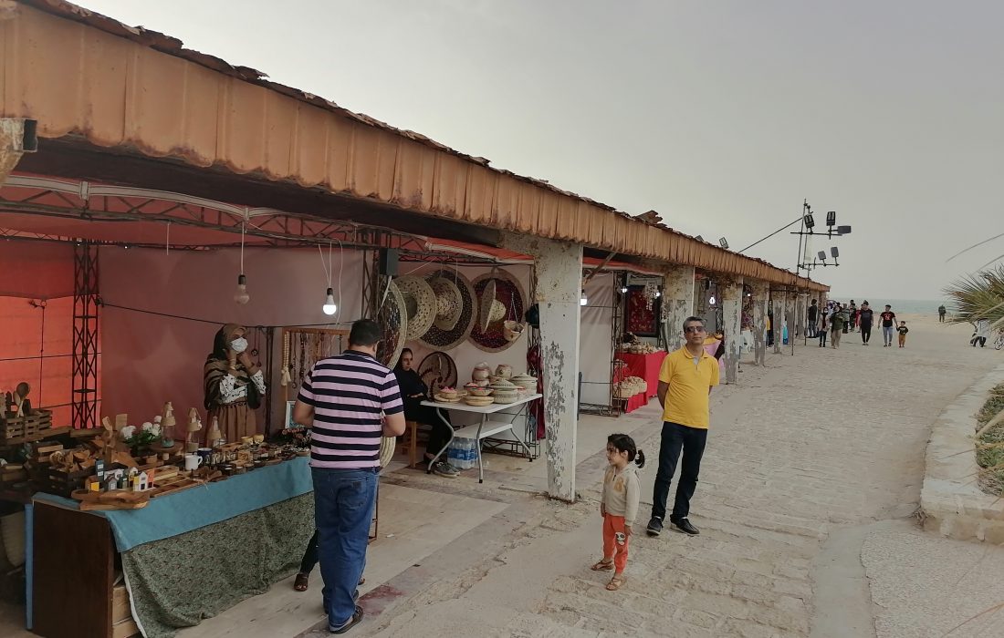 برپایی بازارچه صنایعدستی در ساحل بوشهر