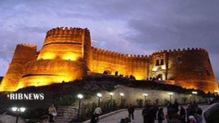 قلعه فلک افلاک دژی بر فراز خرم آباد