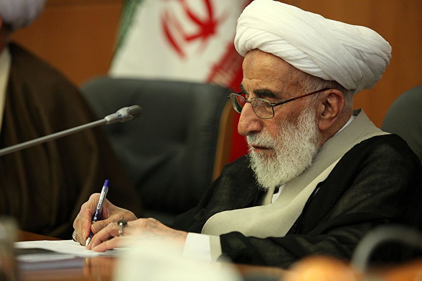 پیام تسلیت رئیس مجلس خبرگان رهبری در پی درگذشت آیت الله فقیه