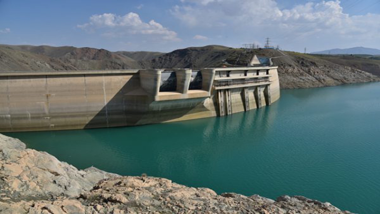 جاری شدن دوباره آب در رگ حیاتی اصفهان