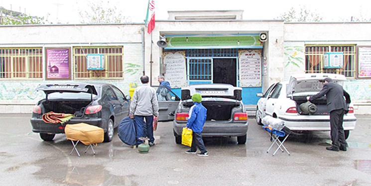 میزبانی مدارس کاشان از مسافران نوروزی