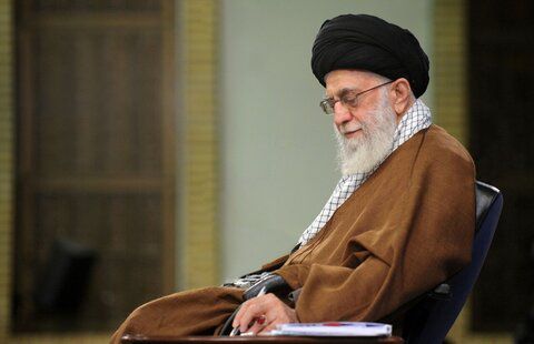 رهبر انقلاب در پیامی درگذشت فرزند امیر پوردستان را تسلیت گفتند