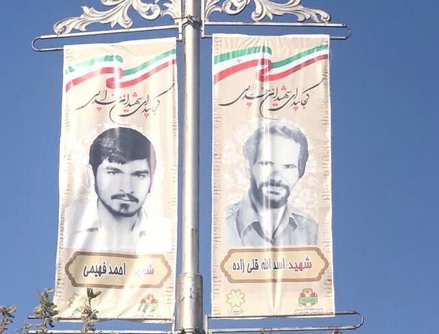 تعویض تمثال شهدا در معابر شهر شیراز