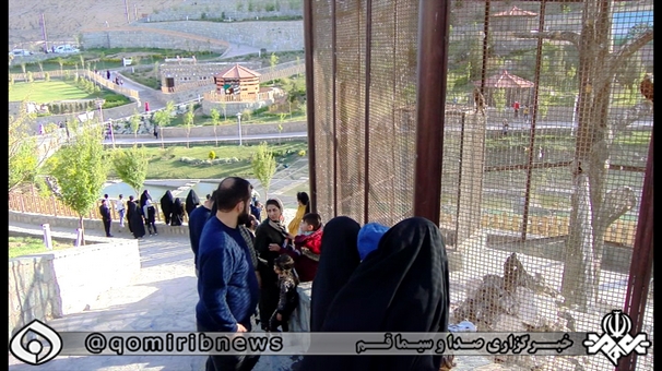 باغ پرندگان قم میزبان مسافران نوروزی