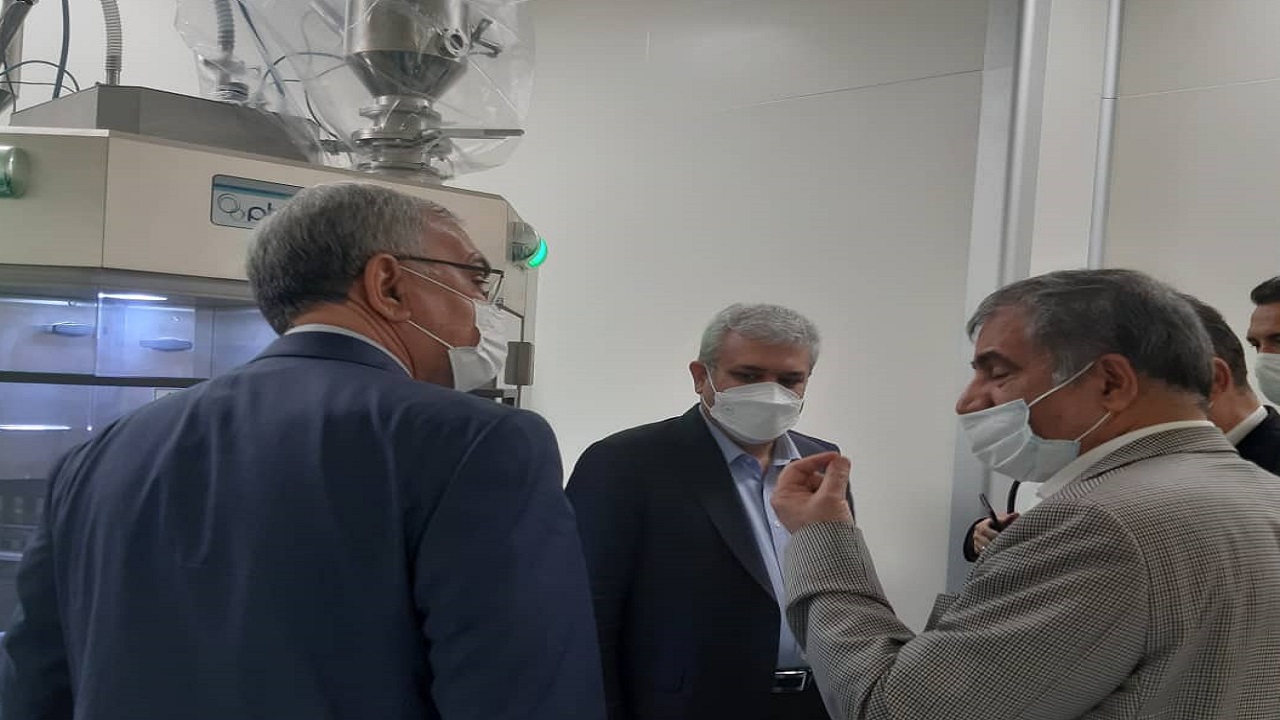 بهره‌برداری از ۵ محصول دانش‌بنیان دارویی در پردیس