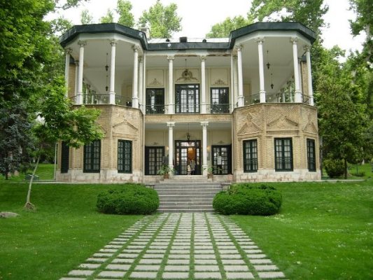 مجموعه نیاوران می‌تواند به جزیره‌ فرهنگی تبدیل شود