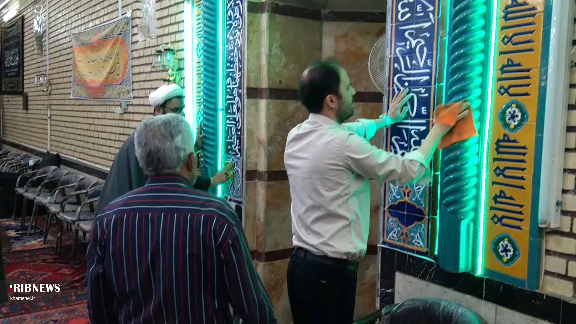 غبارروبی مساجد گلپایگان