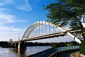احداث دیوار ساحلی رودخانه کارون