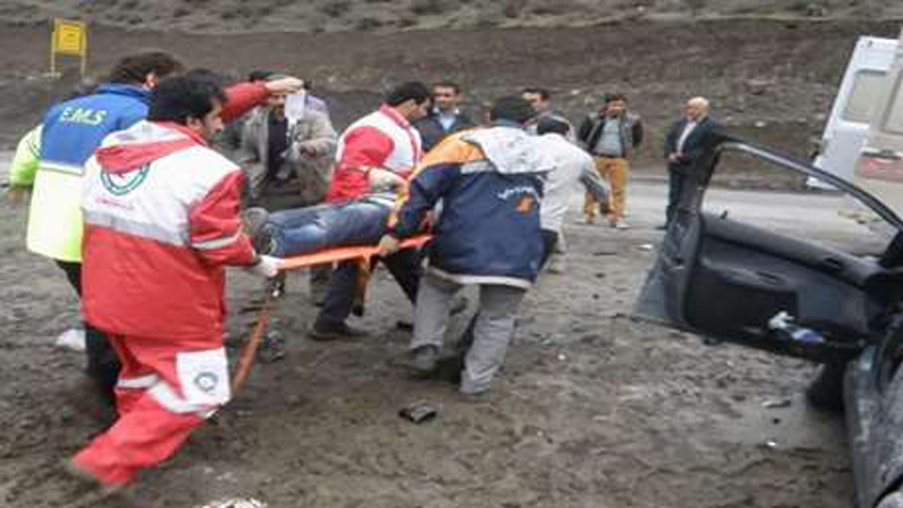 نجات ۳۰۹ حادثه دیده از مرگ حتمی با تلاش امدادگران هلال احمر