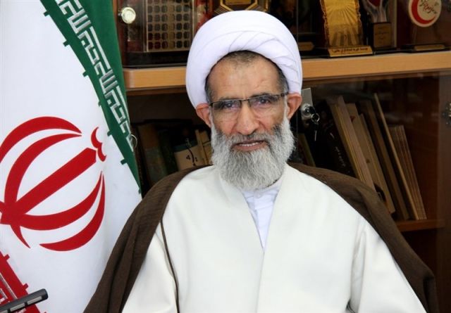 پرهیزکاری و زهد ویژگی مدیر نظام اسلامی