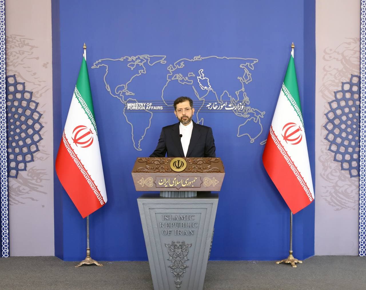 خطیب‌زاده: هیچ انتظاری از دولت معتاد به دروغ آمریکا نداریم