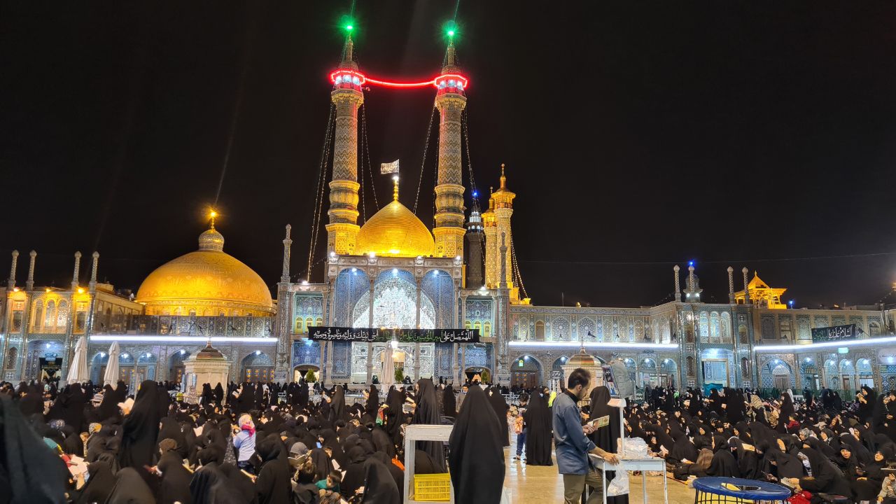 احیای نخستین شب قدر در قم