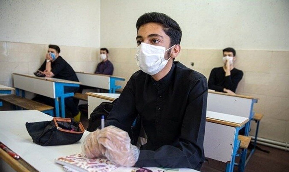 فردا، مدارس با دو ساعت تأخیر باز می‌شوند