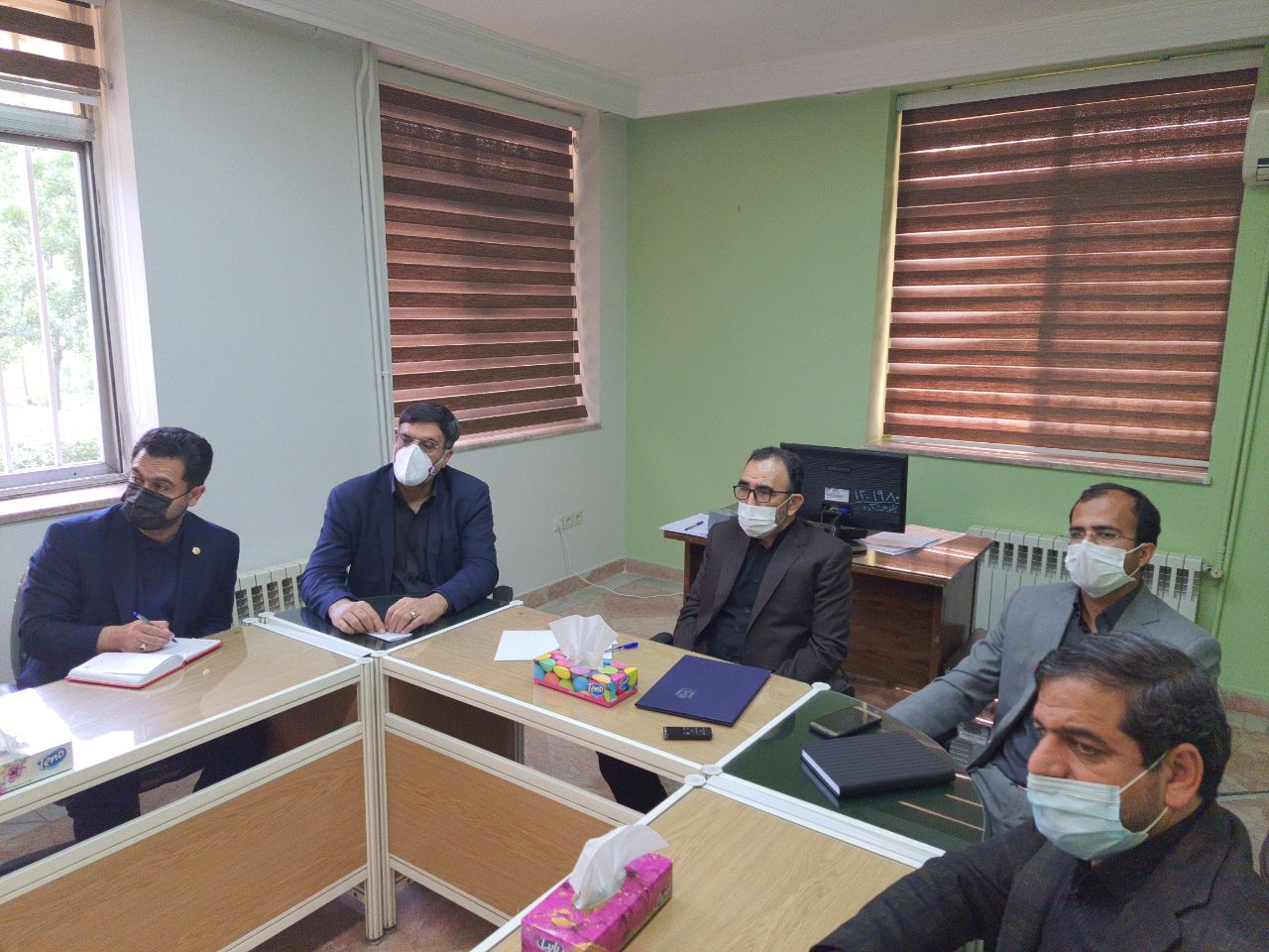 تلاش مسئولان برای تحقق شعار سال در خراسان رضوی