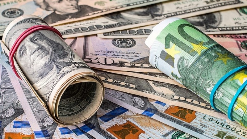 جدیدترین قیمت دلار و یورو؛ ۵ اردیبشهت ۱۴۰۱