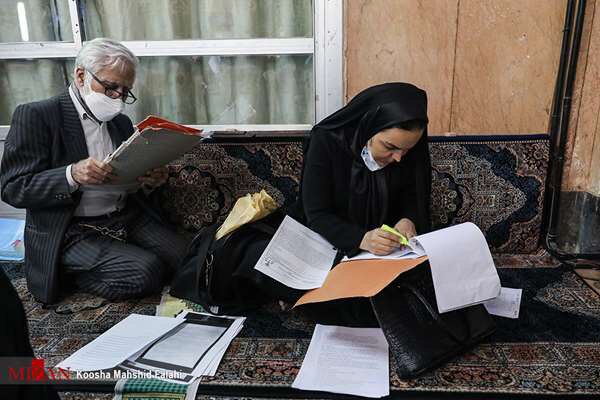 رسیدگی به مشکلات حقوقی و قضایی هموطنان در مساجد