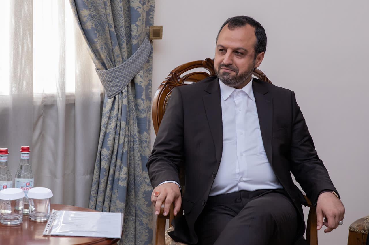 دیدار وزیر اقتصاد کشورمان با معاون نخست وزیر و وزرای دارایی و اقتصاد ارمنستان
