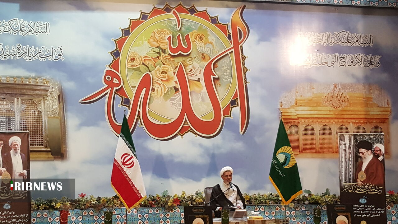 برگزاری مراسم چهلمین روز درگذشت آیت الله محمدی ری شهری در حرم حضرت عبدالعظیم (ع)