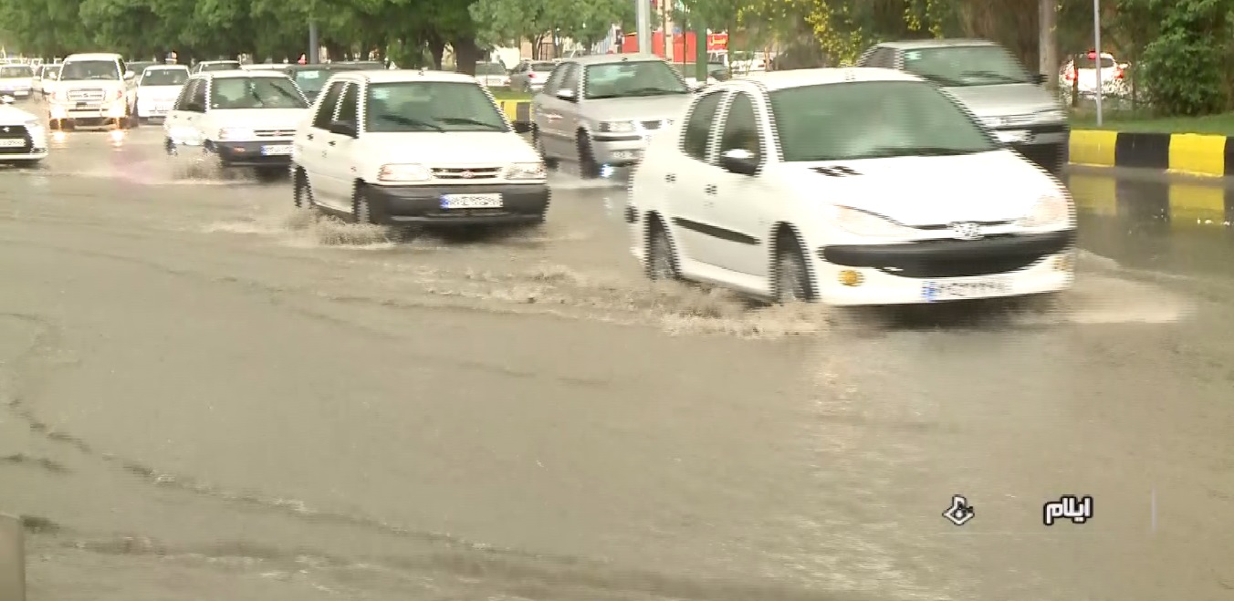 بارش باران و تگرگ در استان ایلام