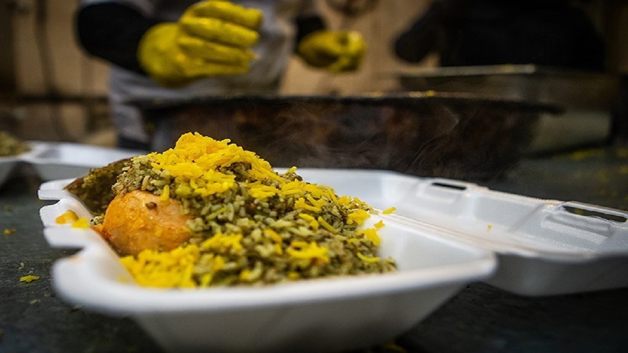 غذای گرم در سفره نیازمندان ماهشهر