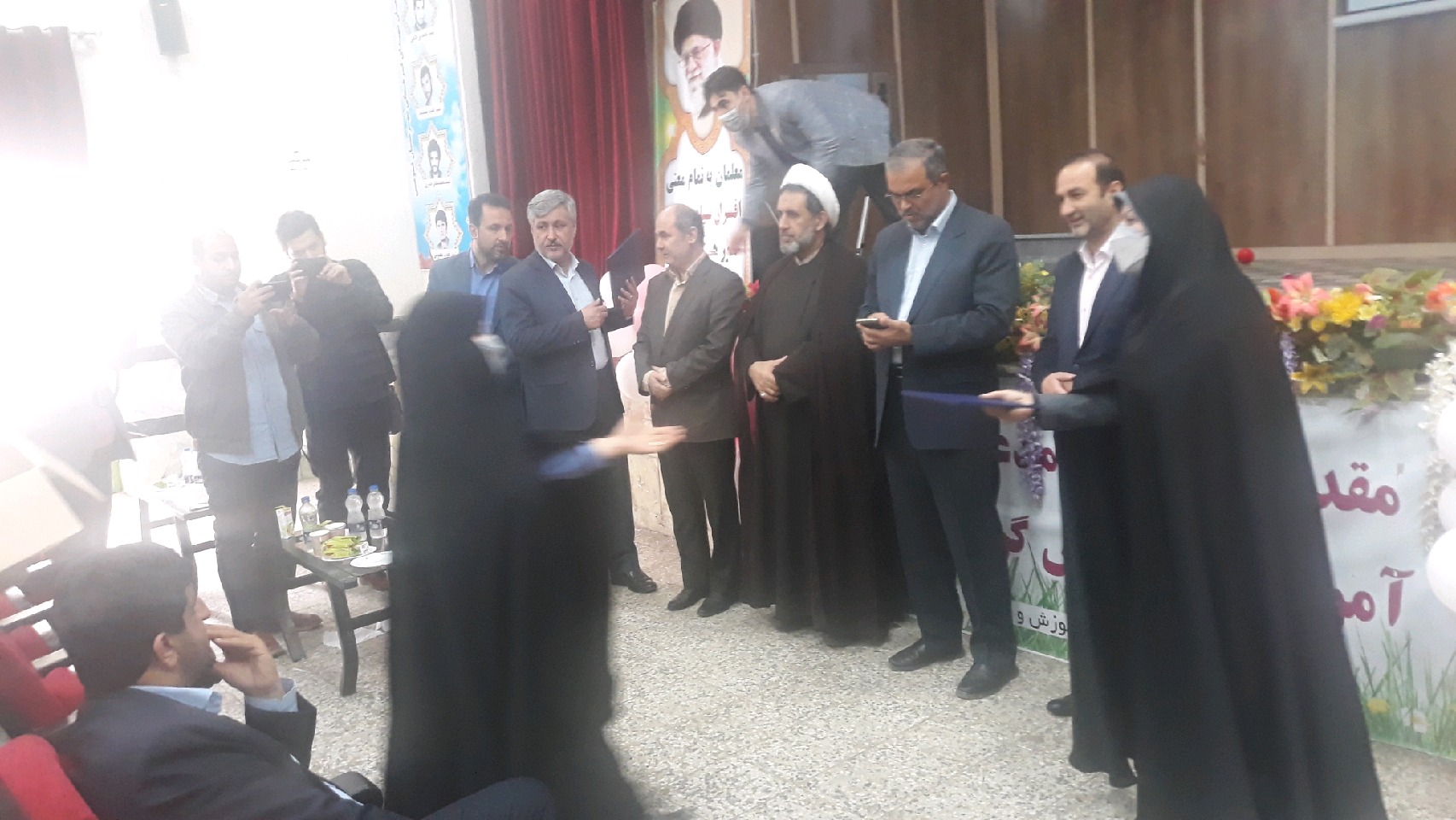 تجلیل از معلمان نمونه فومنی